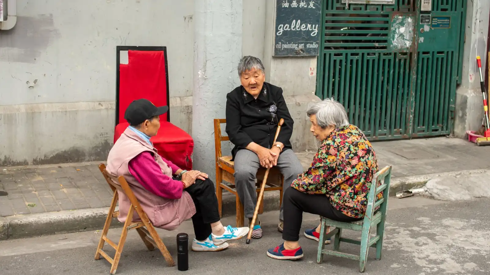 中小企业如何选择合适的人力资源外包方案——以江西九方为例